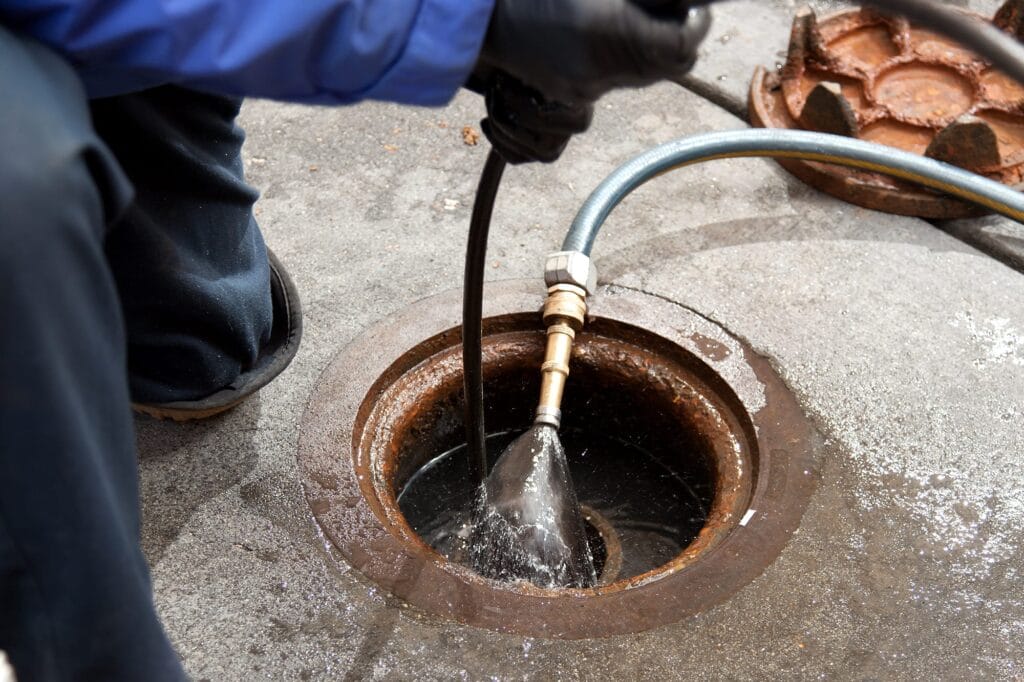 Emergency drain cleaning and clogged drain repair in Seminole, Florida